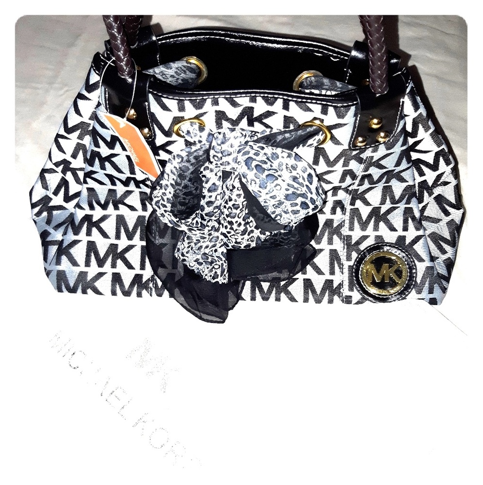 Handbag